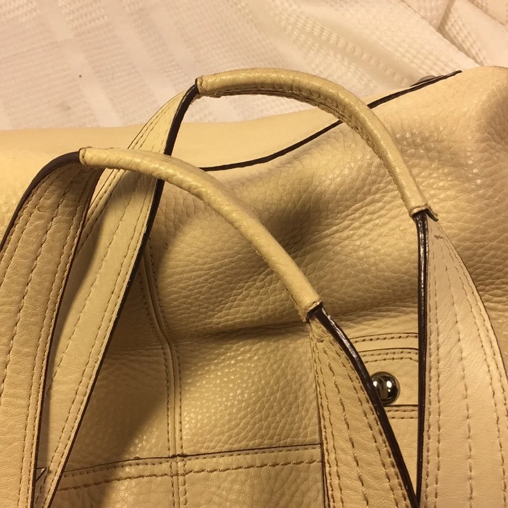Coach large leather bag w/iconic buckles & charm